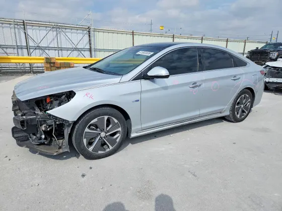 2019 Hyundai Sonata Hybrid Limited