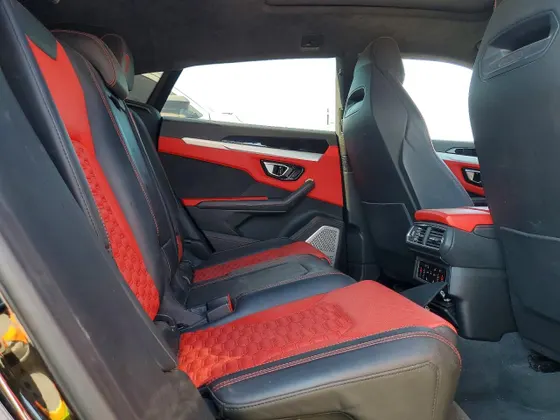 2019 Lamborghini Urus