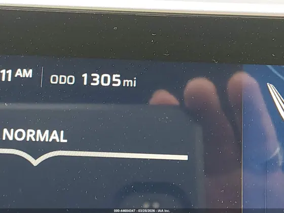 2025 VinFast VF 8 Plus