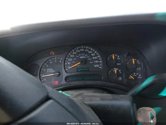 2004 GMC Sierra 2500 Crew Cab SLT