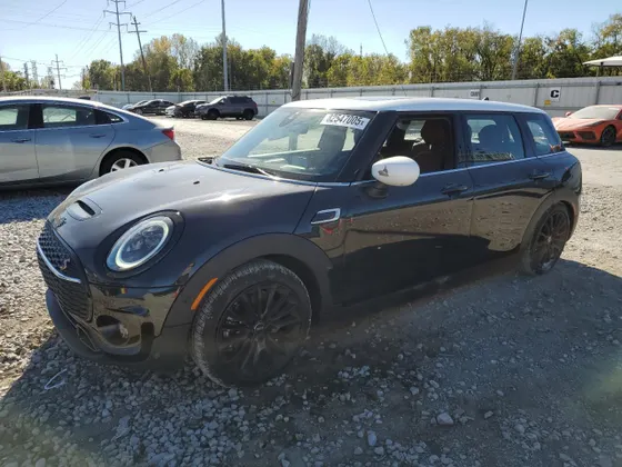 2024 MINI Clubman Cooper S
