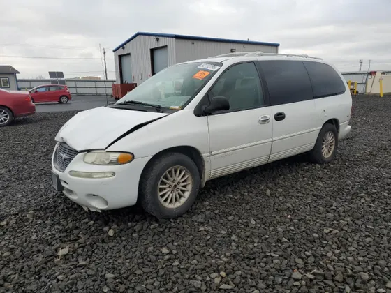 1999 Chrysler Town & Country LXi