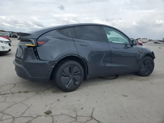 2026 Tesla Model Y Long Range
