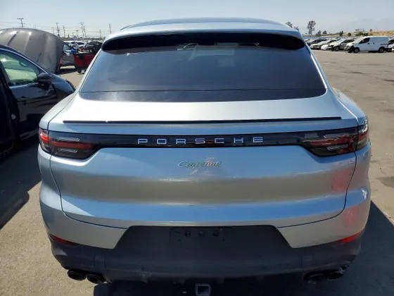 2022 Porsche Cayenne E-Hybrid