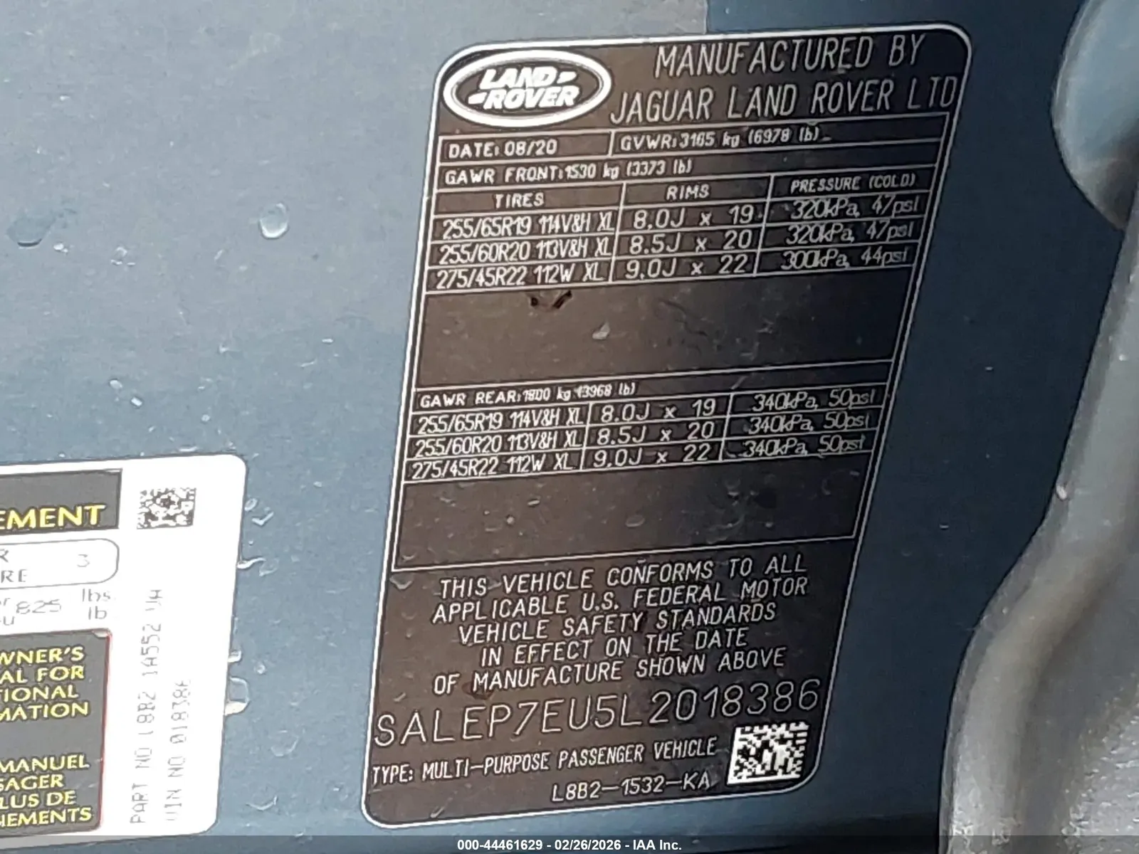 2020 Land Rover Defender SE