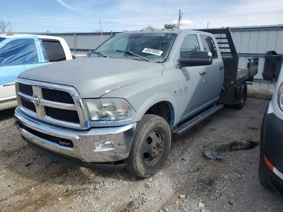 2018 Ram 3500 Chassis Cab Tradesman