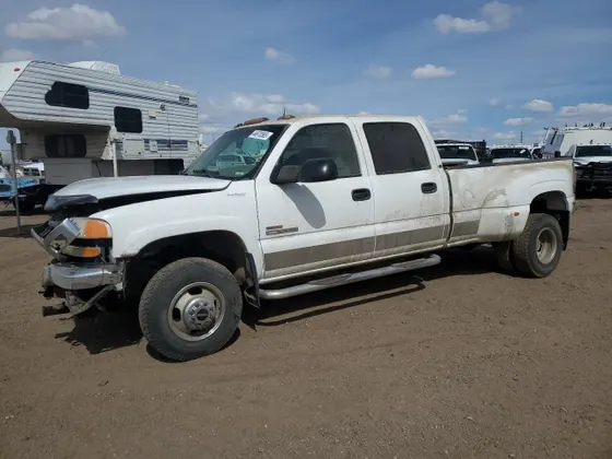 2005 GMC Sierra 3500 DRW SLT