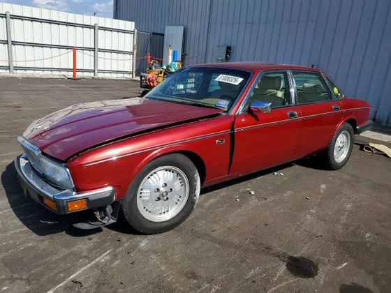 1994 Jaguar XJ VANDENPLAS