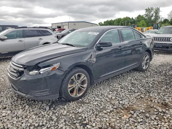 2014 Ford Taurus SEL