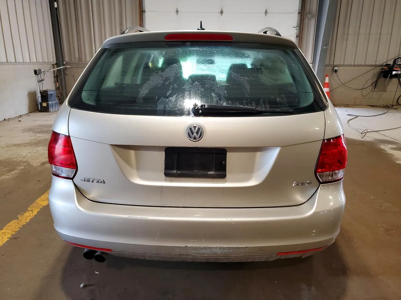 2013 Volkswagen Jetta SportWagen SE w/Sunroof