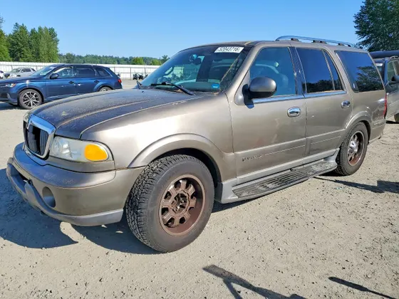 2001 Lincoln Navigator