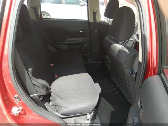2016 Mitsubishi Outlander SE