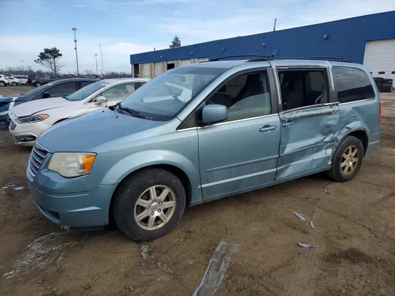 2008 Chrysler Town & Country Touring