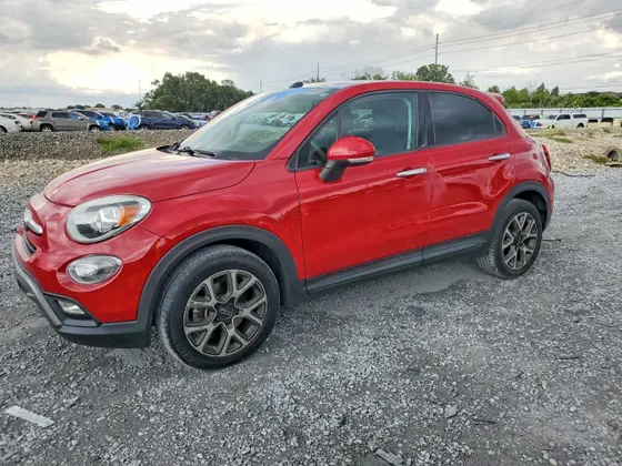2016 FIAT 500X Trekking