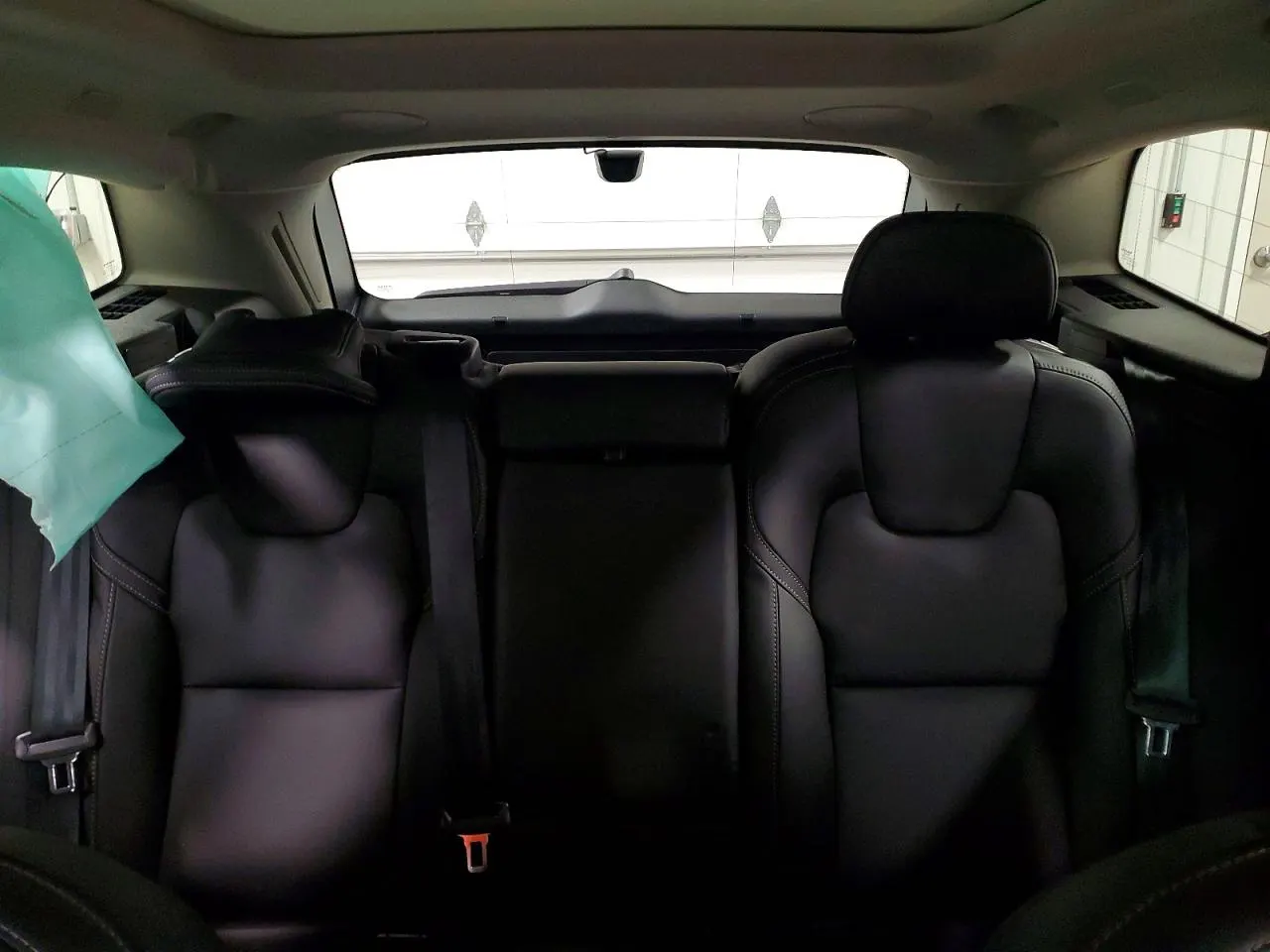 2026 Volvo XC60 Plug-In Hybrid Ultra