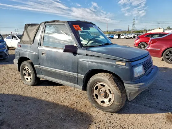 1993 Geo Tracker