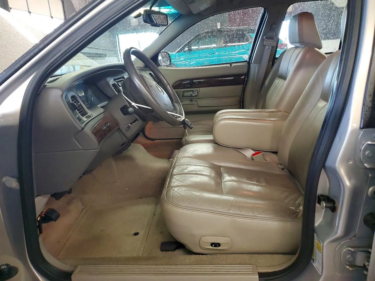 2010 Mercury Grand Marquis LS