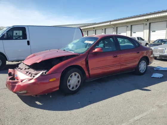 1997 Ford Taurus GL