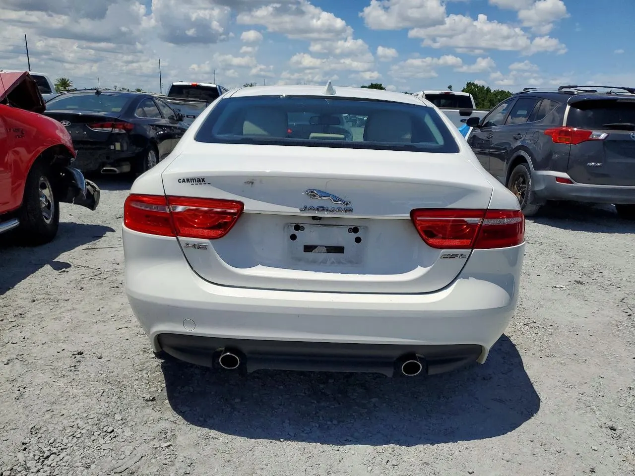 2017 Jaguar XE 25t Premium