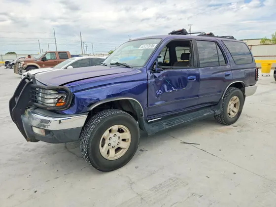 1999 Toyota 4Runner SR5