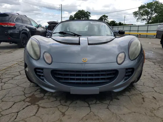2005 Lotus Elise