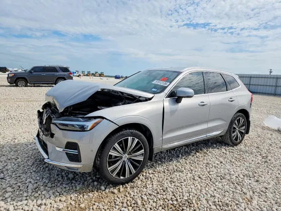 2022 Volvo XC60 Inscription