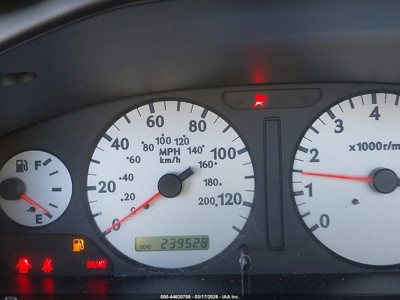 2002 INFINITI G20 Luxury