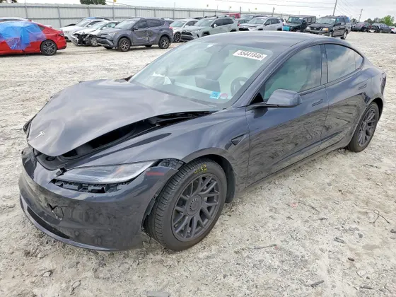 2024 Tesla Model 3 Long Range