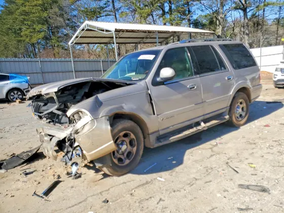 2001 Lincoln Navigator