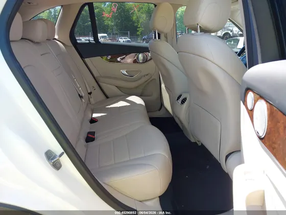 2018 Mercedes-Benz GLC GLC 300