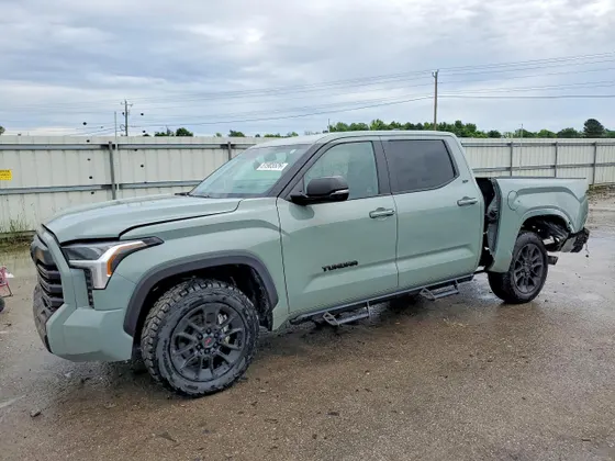 2024 Toyota Tundra 2WD SR5