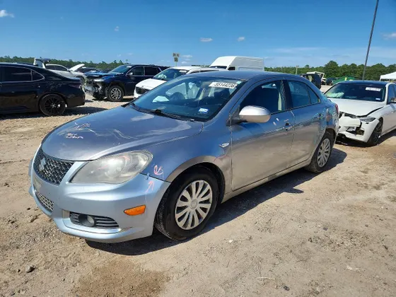 2012 Suzuki Kizashi S