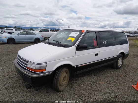 1992 Plymouth GRAND VOYAGER LE