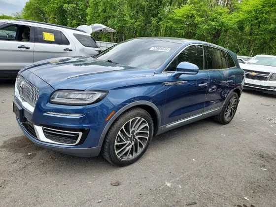 2019 Lincoln Nautilus Reserve