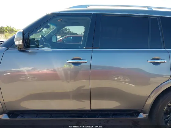 2017 INFINITI QX80