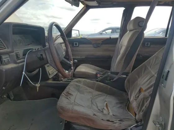 1984 Toyota CRESSIDA LUXURY