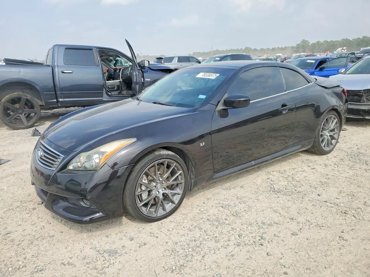 2014 INFINITI Q60 Convertible Q60