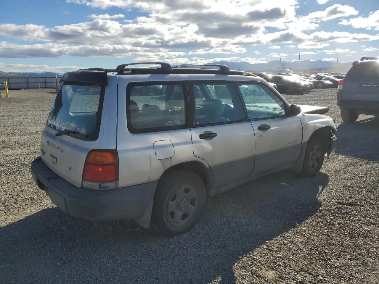 2000 Subaru Forester L
