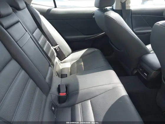 2015 Lexus IS 350