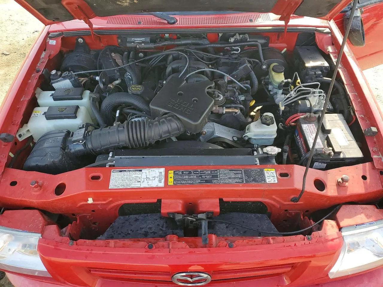 2002 Mazda B-Series 4WD Truck SE