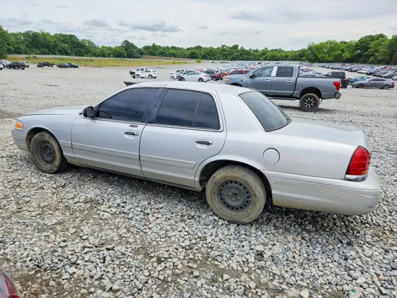 2001 Ford Crown Victoria