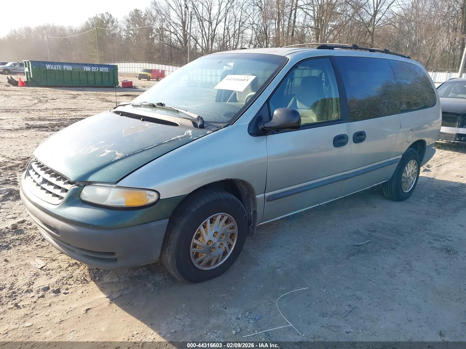 1999 Plymouth GRAND VOYAGER
