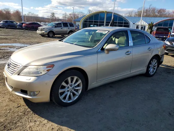 2010 Lexus LS 460