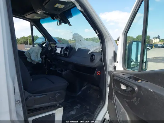 2019 Freightliner SPRINTER HIGH ROOF V6