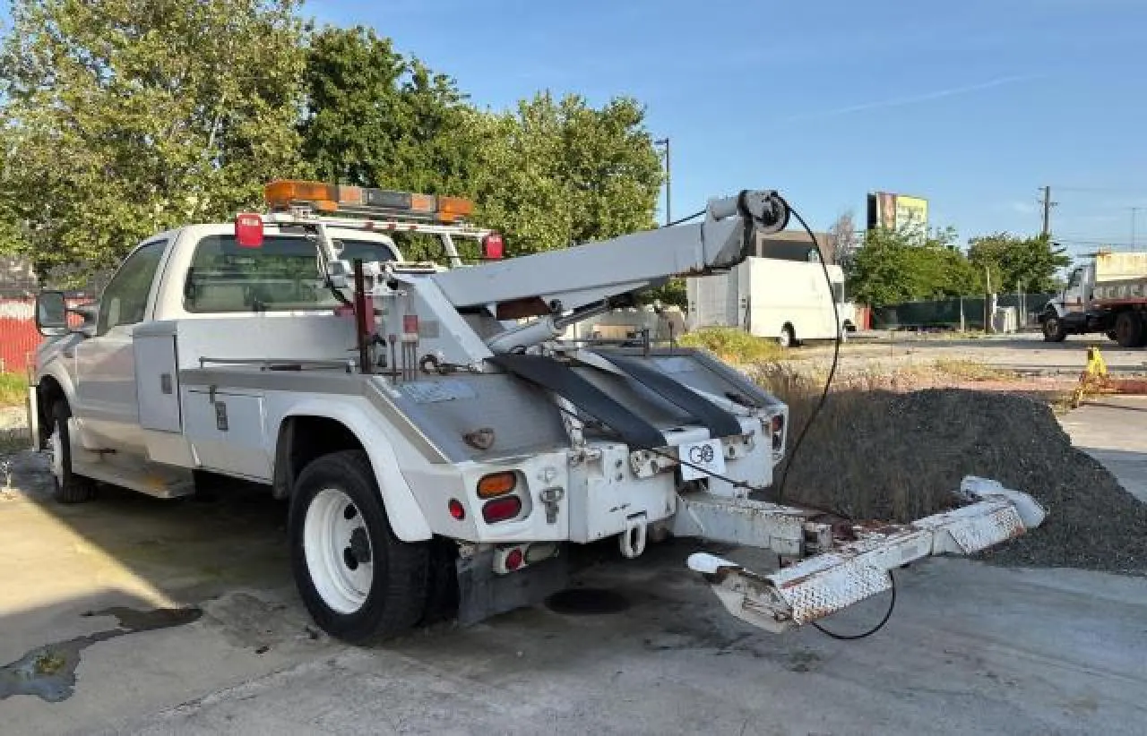 1999 Ford F-550 SUPER DUTY