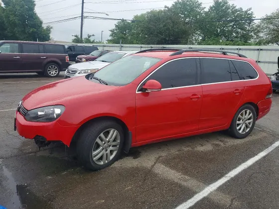 2014 Volkswagen Jetta SportWagen S