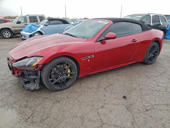 2015 Maserati GranTurismo Convertible Sport