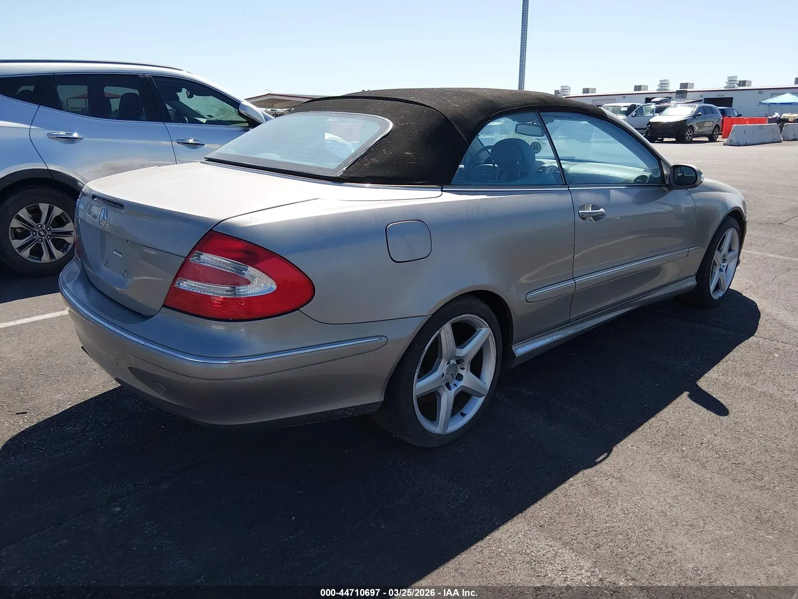 2004 Mercedes-Benz CLK-Class Cabriolet 5.0L