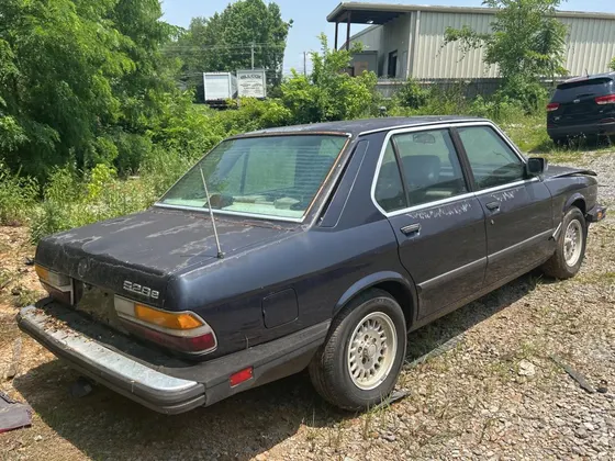 1987 BMW 528 - 533 - 633 - 733 528E