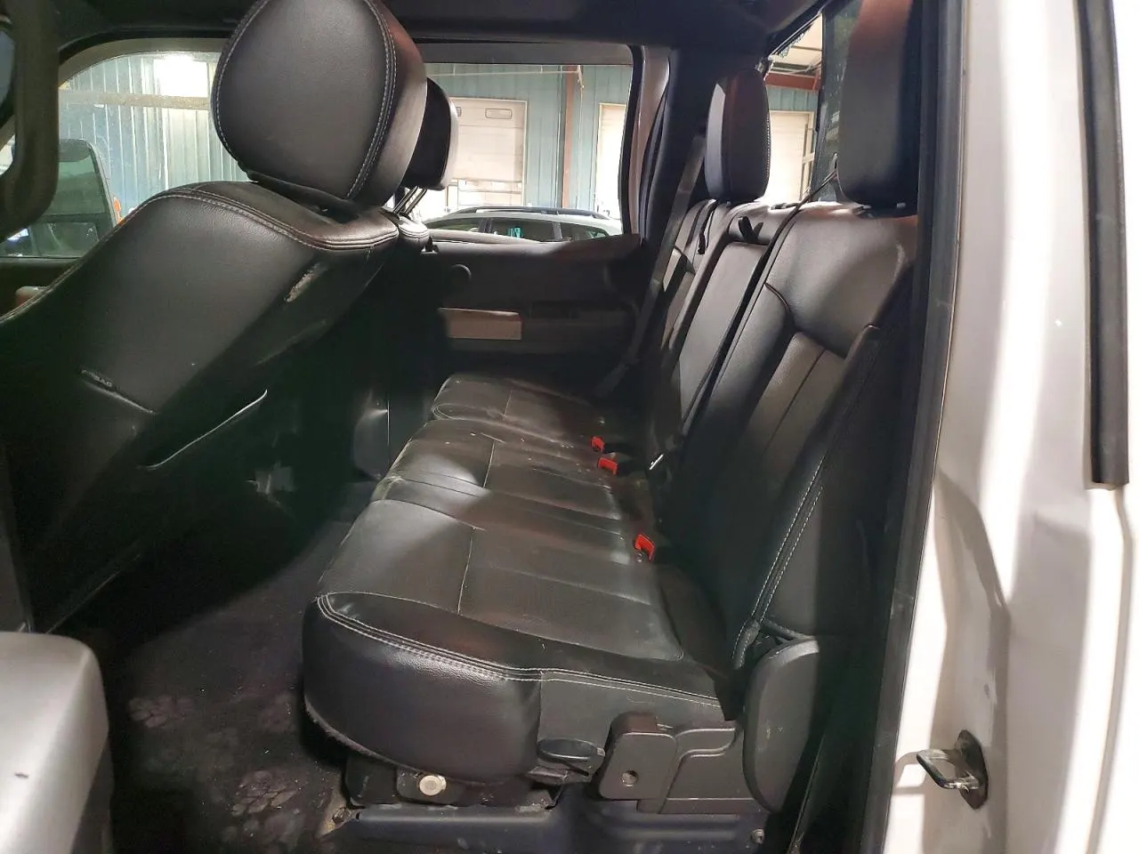 2015 Ford Super Duty F-450 DRW LARIAT